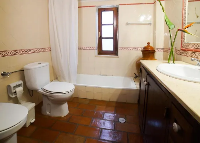 Casas Do Vale Da Rainha