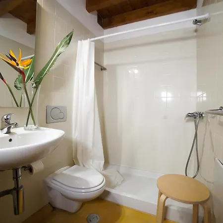 Casas Do Vale Da Rainha فيلة