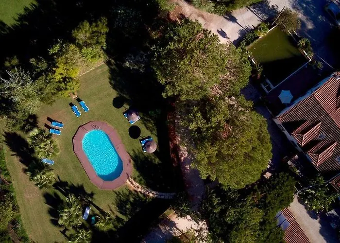 Villa Casas Do Vale Da Rainha