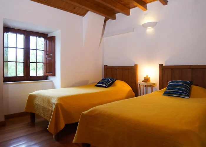 Villa Casas Do Vale Da Rainha