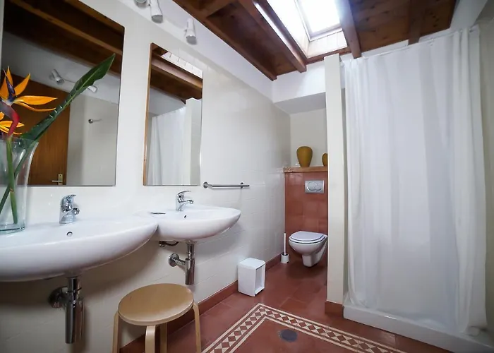 Casas Do Vale Da Rainha * Portimao